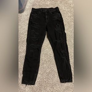 American eagle black ripped jeans.